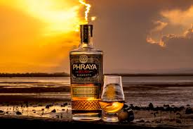 Phraya Rum Elements 70cl