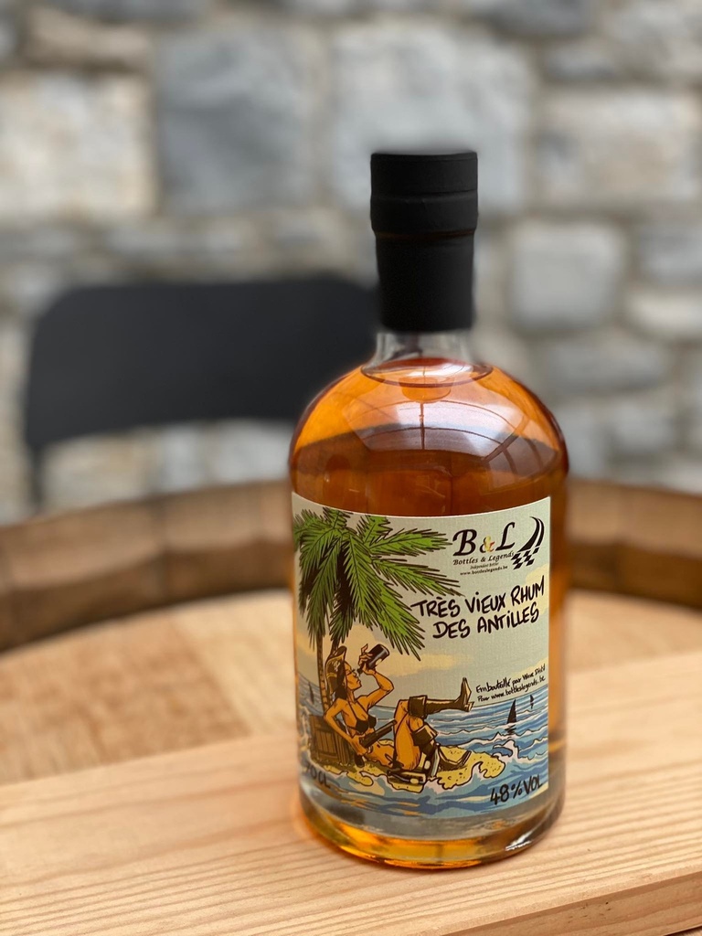 Très vieux rhum des Antilles, 8 ans - REF 687